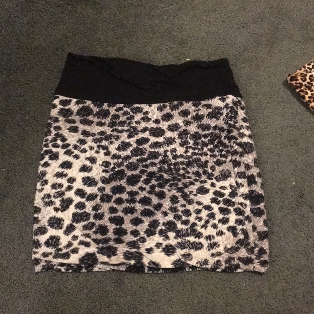 Mini skirt.